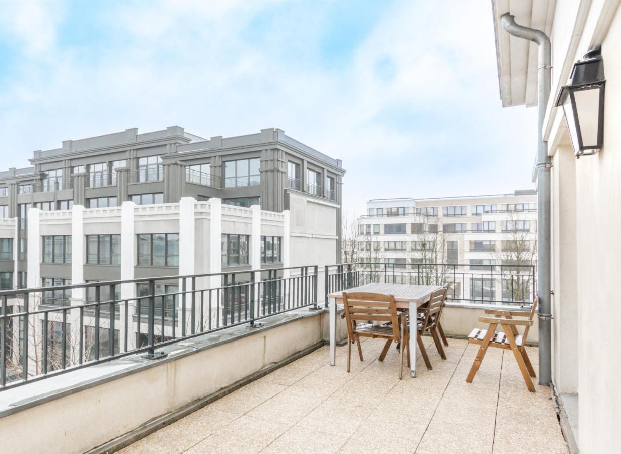 Le Sakura By Plaza Apartment Chessy  Luaran gambar